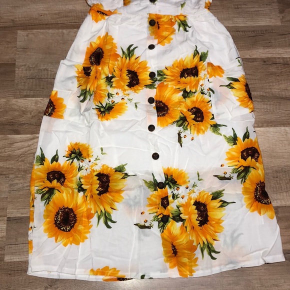 Sunflower Midi Dress - Picture 4 of 4